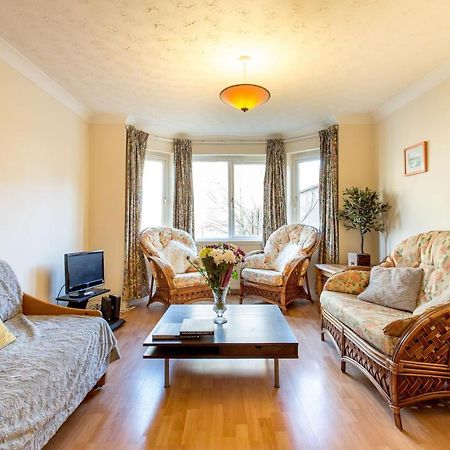 Central&stylish 3 bedroom, 2 bath, free parking Edinburgh Bagian luar foto