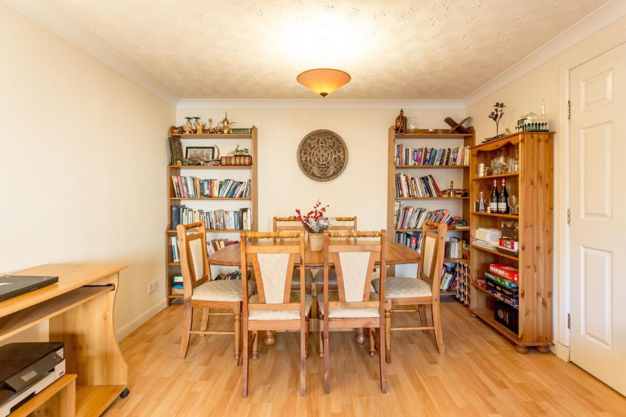 Central&stylish 3 bedroom, 2 bath, free parking Edinburgh Bagian luar foto