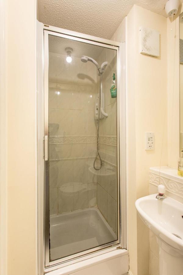 Central&stylish 3 bedroom, 2 bath, free parking Edinburgh Bagian luar foto